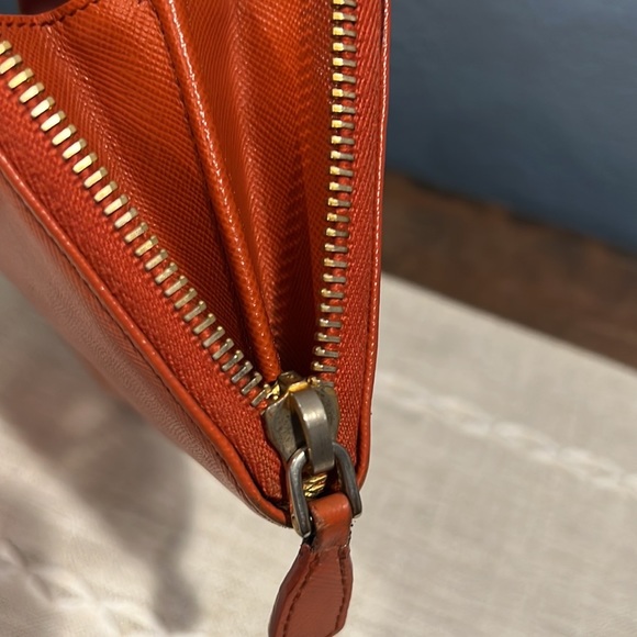 EUC Prada Zippy wallet, Authentic! - Picture 10 of 16